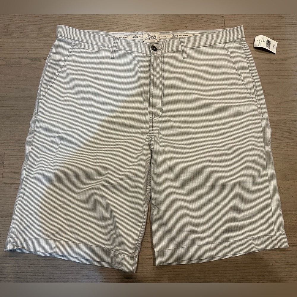 Seven for all Mankind Pinstripe Shorts - SZ 40